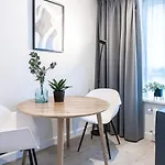 Fully Equipped Apartment, Lovely Bed Apartamento