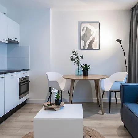 New Kitchen, Vibrant Close To Supermarket Apartment Eindhoven