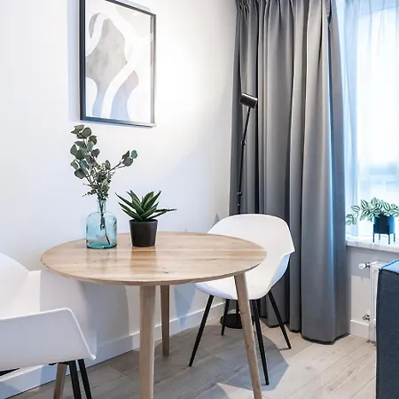 Fully Equipped Apartment, Lovely Bed Lejlighed