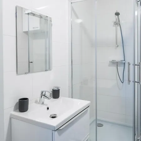 Lejlighed Fully Equipped Apartment, Lovely Bed Eindhoven