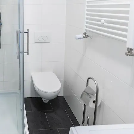 Fully Equipped Apartment, Lovely Bed