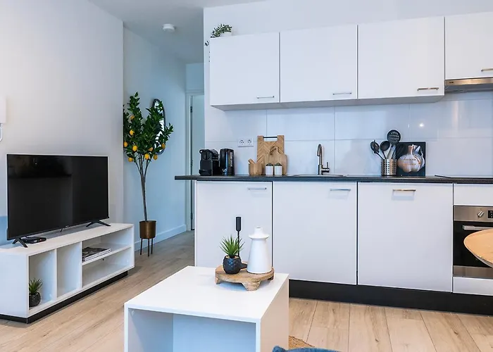 Fully Equipped Apartment, Lovely Bed * Eindhoven