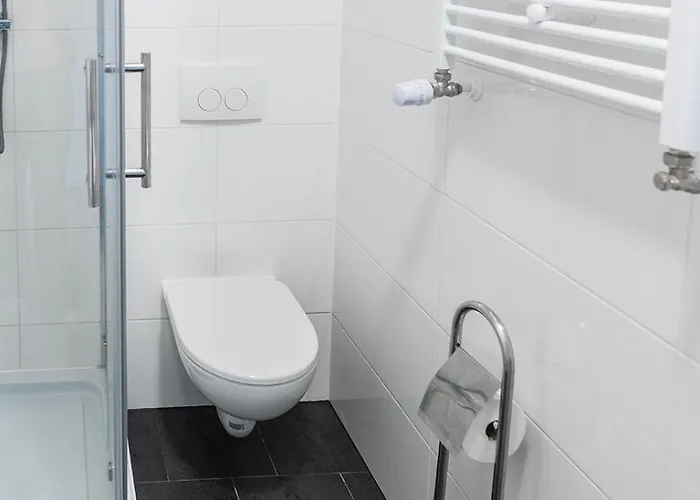 Fully Equipped Apartment, Lovely Bed