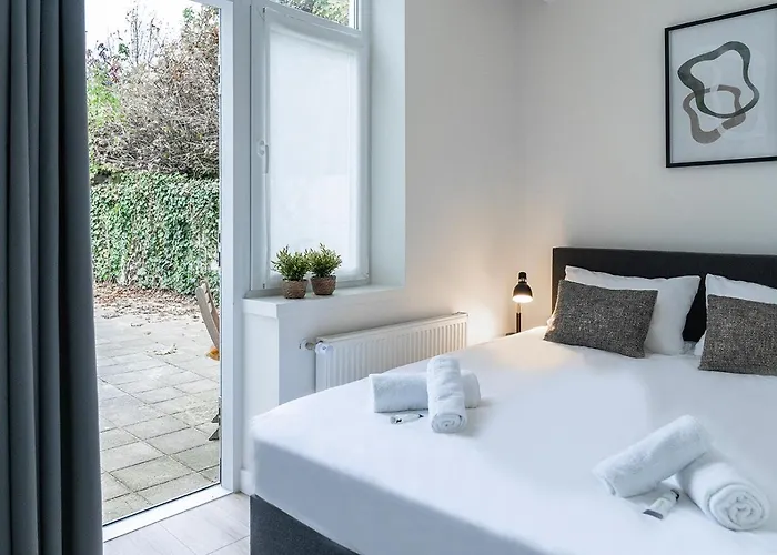 Apartmán Fully Equipped Apartment, Lovely Bed *