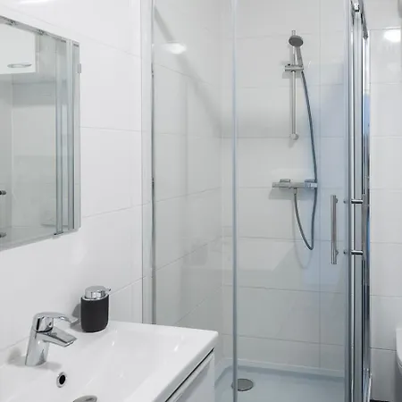 Fully Equipped Apartment, Lovely Bed Appartement *